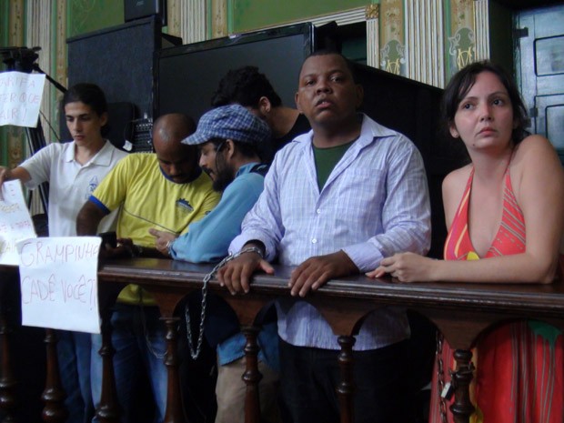 Movimento Passe Livre ocupa a Câmara Municipal de Salvador (Foto: Ida Sandes / G1 BA)
