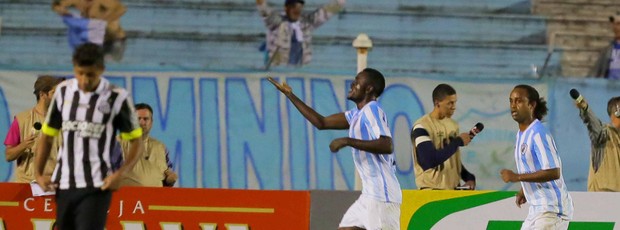 Joel gol Londrina x Santos (Foto: Célio Messias / Ag. Estado) Joel gol Londrina x Santos (Foto: Célio Messias / Ag. Estado)