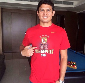 Elkeson conquista prêmio de melhor jogador da China (Foto: Divulgação)