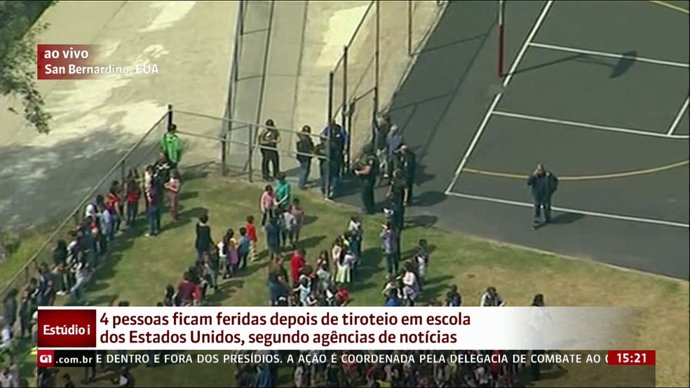 Tiroteio em escola em San Bernardino (Foto: Reprodução/GloboNews)