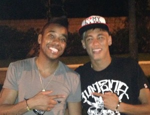 Neymar e Robinho em Santos (Foto: Reprodução / Twitter)