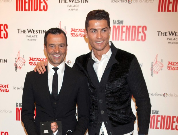 Cristiano Ronaldo em lançamento de livro de seu empresário Jorge Mendes