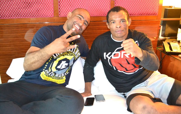 Serginho Moraes e Massaranduba UFC (Foto: Ivan Raupp)