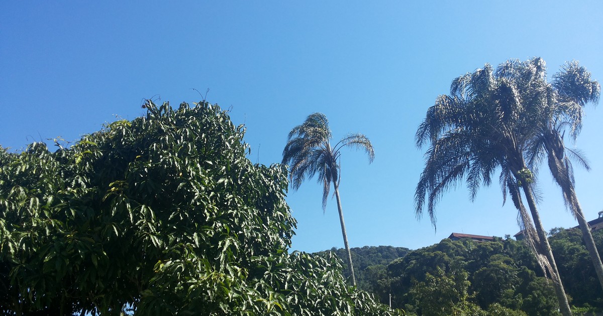 Após chuva, Petrópolis e Teresópolis, RJ, amanhecem com sol e calor - Globo.com