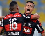 Fla faz 3, leva para os pênaltis e tira o Coritiba (André Durão)