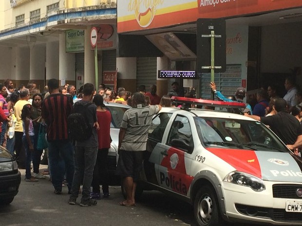 G1 Criminoso é Morto Por Policial Em Tentativa De Assalto Em São José