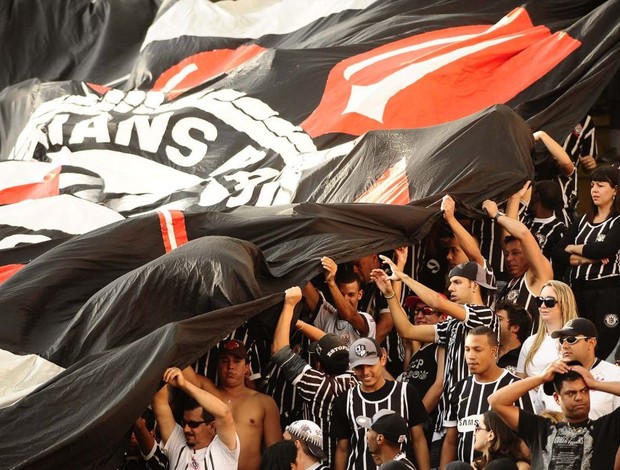 Torcida do Corinthians no Pacaembu (Foto: Marcos Ribolli / Globoesporte.com)