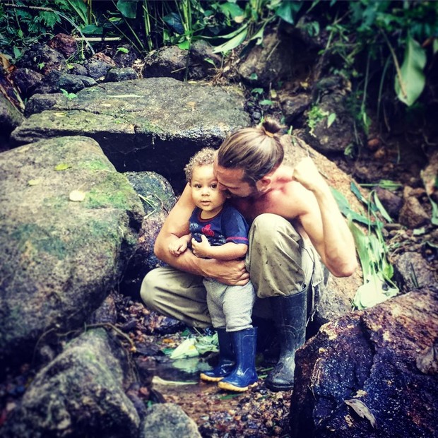 Igor Rickli com o filho (Foto: Reprodução/Instagram)