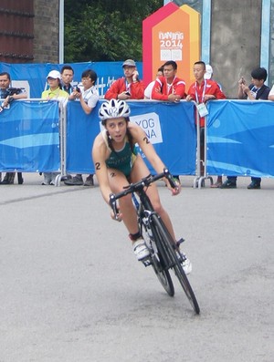 Dutton, Britt, australiana que ficou com a primeira medalha olímpica do dia em Nanquim (Foto: Thierry Gozzer)