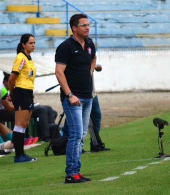 Técnico Osmar Loss lamenta saída do Corinthians da Copa do Brasil Sub-20