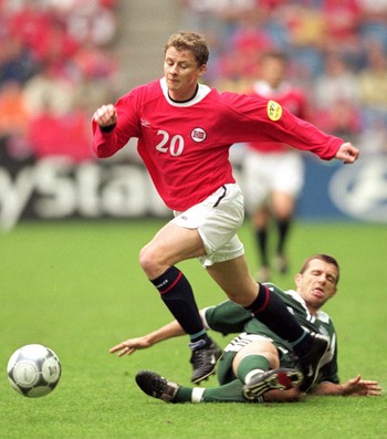 Ole Gunnar Solskjaer Noruega Eurocopa 2000 (Foto: Getty Images) Ole Gunnar Solskjaer Noruega Eurocopa 2000 (Foto: Getty Images)