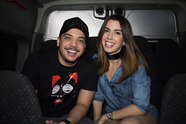 Camila Coutinho entrevista Wesley Safadão (Foto: Divulgação)