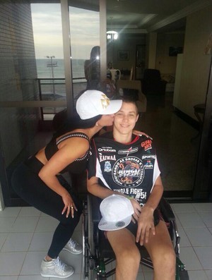 Syllvia Andrade visitou Gabriel Diniz neste domingo, em Guarapari (Foto: Arquivo Pessoal)