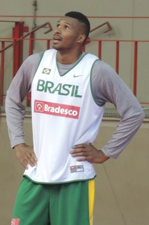 Leandrinho Nenê seleção brasileira basquete (Foto: David Abramvezt)