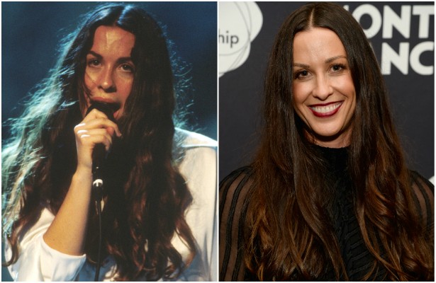 Alanis Morissette em setembro de 1995 (à esq.), quando lançou seu primeiro álbum internacional, 'Jagged Little Pill', e tinha 21 anos. Hoje está com 40. (Foto: Getty Images)