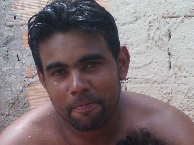 Samuel Vieira Albino, de 34 anos, trabalhava em Bento Rodrigues e está desaparecido  (Foto: Júlio Albino/Arquivo pessoal )