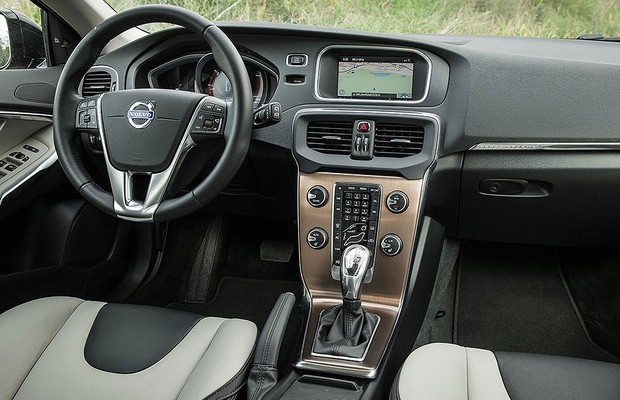 Volvo V40 Versão Cross Country (Foto: Volvo) Volvo V40 Versão Cross Country (Foto: Volvo)