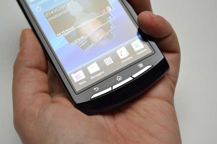 Xperia Neo (Foto: Stella Dauer) Xperia Neo (Foto: Stella Dauer)