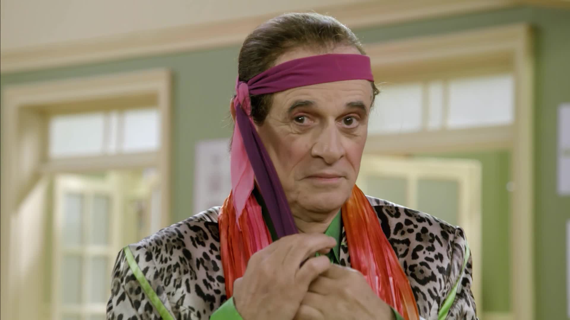 'Escolinha do Professor Raimundo' volta dia 16/10. Divirtase com os teasers da TV Escolinha