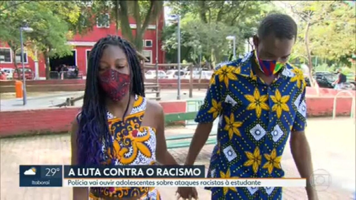 Estudante V Tima De Racismo Em Escola Do Rio Ganha Bolsas Integrais