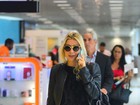 Luiza Possi, Camila Pitanga e outras dão show de estilo em aeroporto 