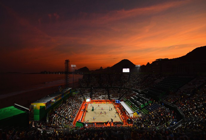 GALERIA - A bela imagem da Arena do vôlei de praia em Copacabana (Foto: Quinn Rooney/Getty Images)