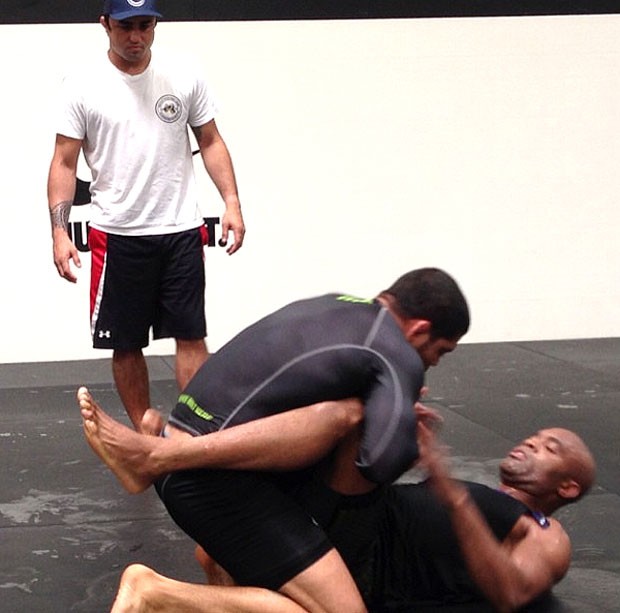Ramon Lemos, André Galvão e Anderson Silva treino MMA (Foto: Reprodução / Instagram)