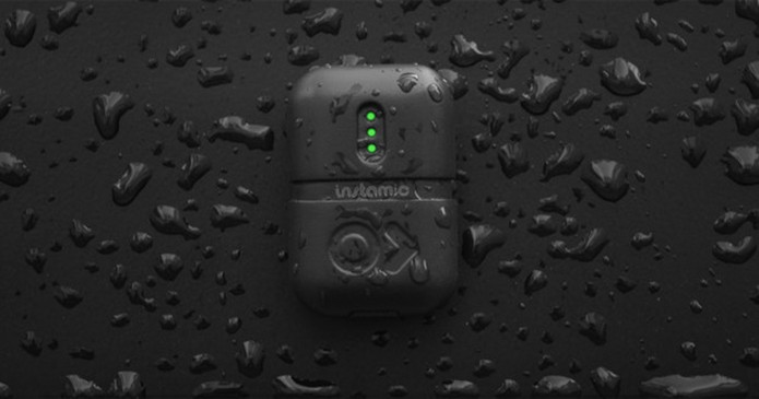 Modelo Instamic Pro pode ser mergulhado em até 1,5 m de profundidade (Foto: Divulgação/Indiegogo)