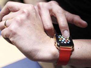 Apple Watch, o relógio inteligente da dona do iPhone.