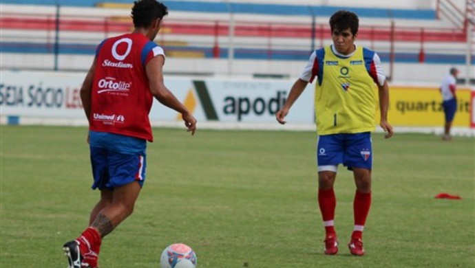 Volante Guto retorna à equipe do Fortaleza (Foto: Site oficial do Fortaleza)