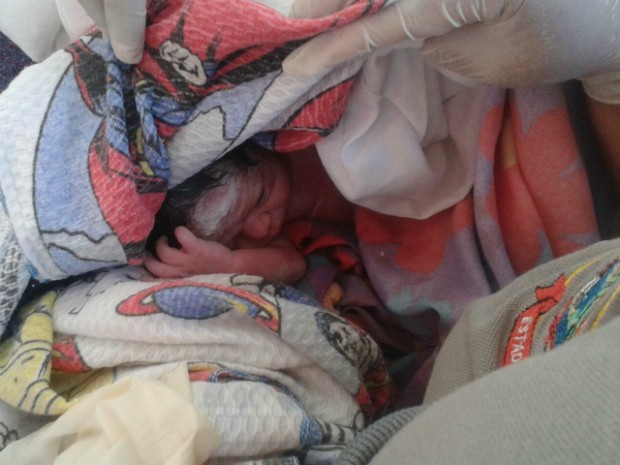 Bebê nasce enquanto mãe visitava companheiro em presídio de Teixeira de Freitas (Foto: Divulgação/Seap)