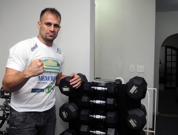 Maldonado UFC treino (Foto: André Durão / Globoesporte.com)