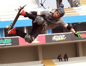 skate Jake Brown (Foto: Luiz Doro / Divulgação)