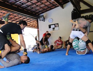 academia Full House Team, local em que Cezar Mutante treino antes do TUF (Foto: Gabriel Medeiros / Globoesporte.com)
