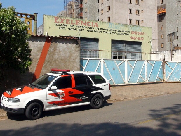 Desmanche irregular foi denunciado à Polícia Civil em Piracicaba (Foto: Eduardo Marins/EPTV)