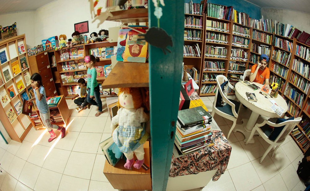 Biblioteca Comunitária Caminhos da Leitura, no bairro de Parelheiros São Paulo (Foto: Flávio Florido/ÉPOCA)