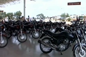 Vendas de motos estão em baixa no ano (Foto: Reprodução/Jornal da Globo)