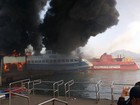 Embarcação da Dersa pega fogo em Guarujá, SP, e assusta passageiros