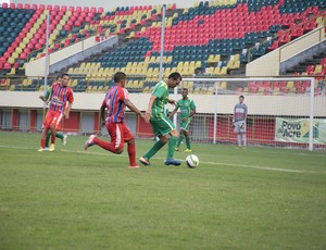 No retorno de Renan, Plácido de Castro goleia o Alto Acre (Foto: Wescley Camelo)