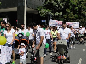 Grupo reclama de suspensão de pronto atendimento infantil. (Foto: Pedro Triginelli/G1)