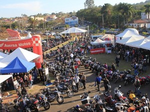 Encontro de motos do ano passado recebeu 7 mil em São Pedro (Foto: David de Souza)