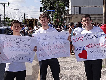 Protesto da Telexfree no Recife (Foto: Katherine Coutinho / G1)