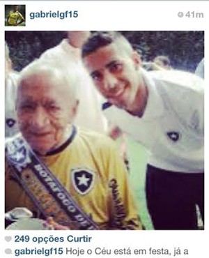 Gabriel Nilton Santos homenagem Botafogo (Foto: Reprodução / Instagran)