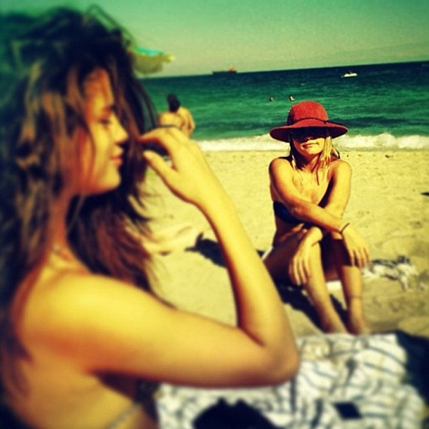 Selena Gomez em foto postada no Instagram (Foto: Reprodução)