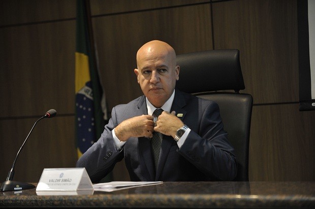 O ministro da CGU, Valdir Simão, apresenta a Escala Brasil Transparente (Foto: Agência Brasil)