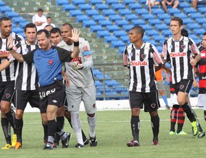 Campinense x Botafogo (Foto: Leonardo Silva / Jornal da Paraíba)