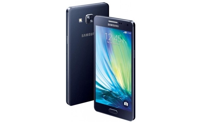 Imagem lateral do Galaxy A5 indica corpo de metal (Foto: Reprodução/Phone Arena)