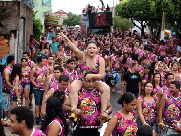 Foliões no bloco Gale Elétrico, que sai nas primeiras horas da manhã de domingo. (Foto: Rodolfo Oliveira/Agência Pará)