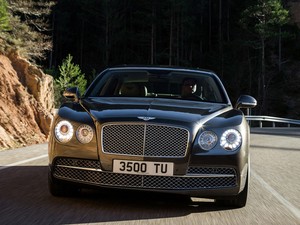 Bentley Flying Spur 2014 (Foto: Divulgação)