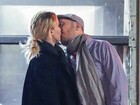 Jennifer Lawrence troca beijos com o novo namorado, Darren Aronofsky